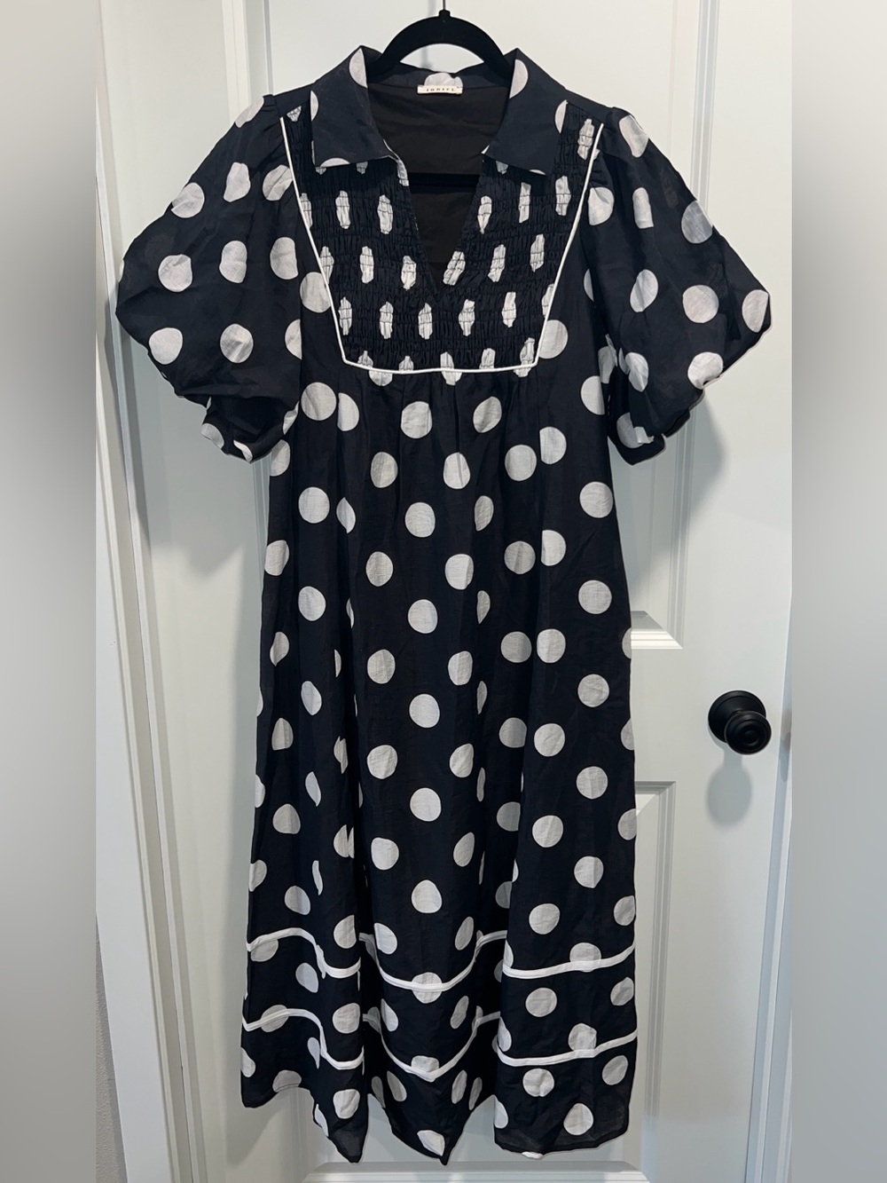 JODIFL Women’s Navy and White Polka Dot Smocked Puff-Sleeve Dress Size S NWOT